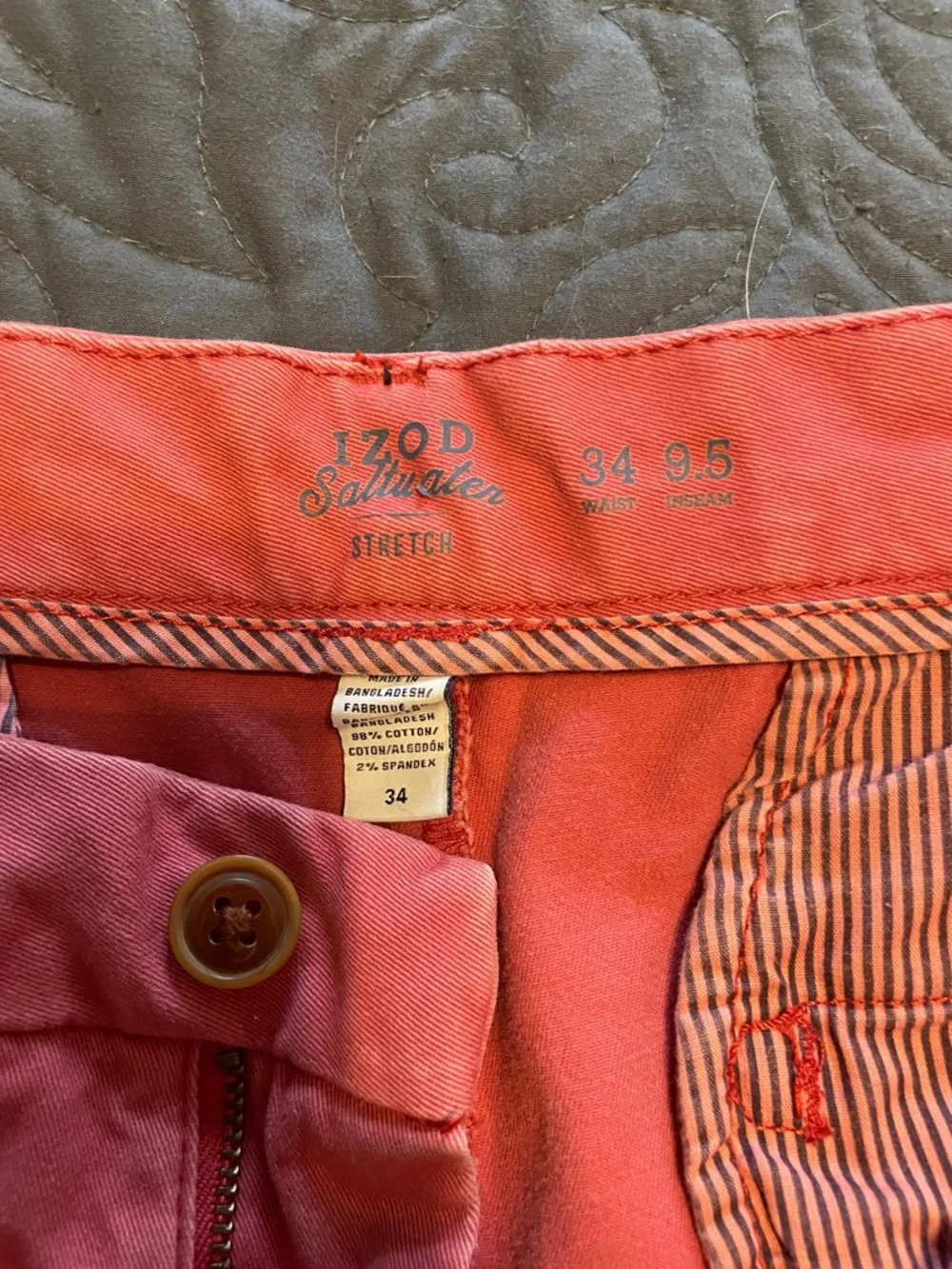 Izod Coral Pink Men’s Flat Front Shorts - Picture 2 of 4